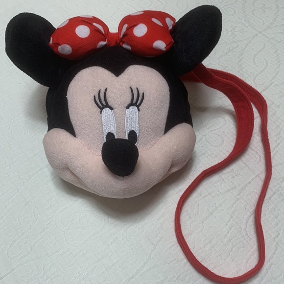 (2/$20) Minnie Mouse Plush Purse and Mini Pillow Pet - Picture 9 of 16